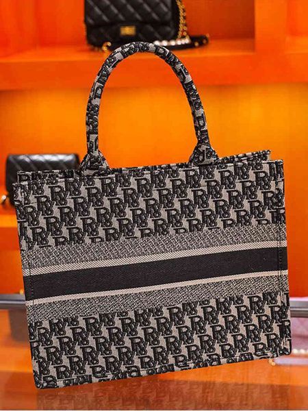 new women's bag laohuatuo special embroidered shopping large capacity portable taobao purse_outlet_qzqc
new women's bag laohuatuo special embroidered shopping large capacity portable taobao purse_outlet_qzqc