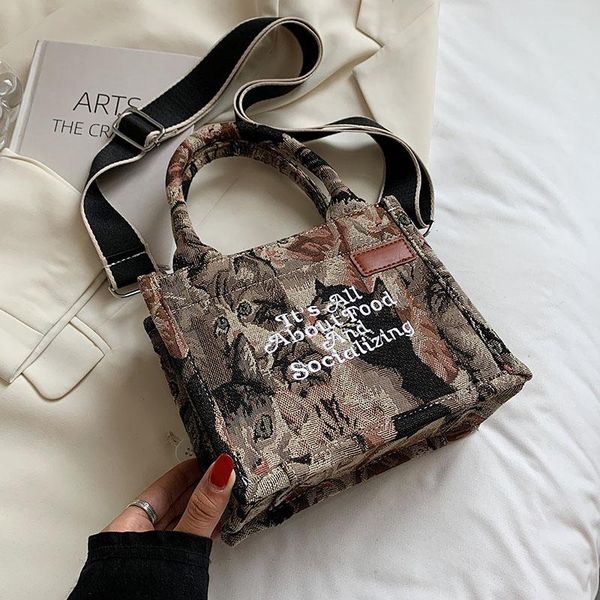 evening bags casual printing embroidery small canvas handbag for women 2021 winter trends crossbody shoulder bag lady totes designer
evening bags casual printing embroidery small canvas handbag for women 2021 winter trends crossbody shoulder bag lady totes designer
