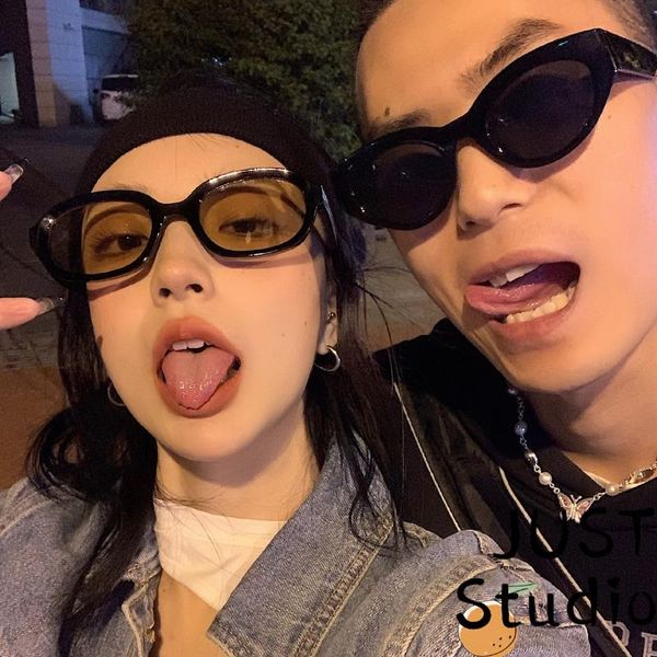 sunglasses korean style ins internet-famous and vintage dark brown simple big face concave shape personalized women's, White;black
sunglasses korean style ins internet-famous and vintage dark brown simple big face concave shape personalized women's, White;black