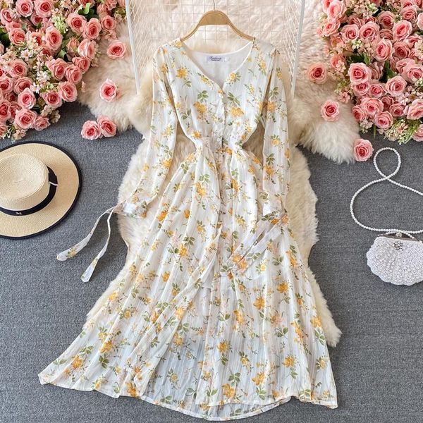 casual dresses 2021 hepburn floral dress french v-neck bottom split big swing girls first love sweet flower, Black;gray
casual dresses 2021 hepburn floral dress french v-neck bottom split big swing girls first love sweet flower, Black;gray