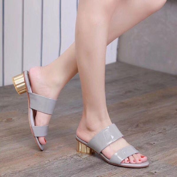 sandals fast deliery 2021summer high heel women slippers genuine patent leather slides outside sweet causal, Black
sandals fast deliery 2021summer high heel women slippers genuine patent leather slides outside sweet causal, Black
