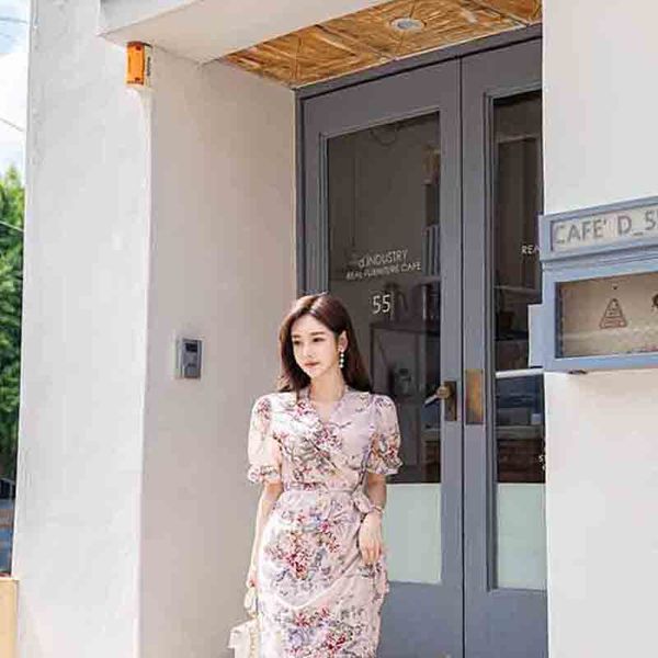 2021 Summer New Temperament Mid-length Income-up Waistline Chiffon Frilly Dress Copg, Black;gray
2021 Summer New Temperament Mid-length Income-up Waistline Chiffon Frilly Dress Copg, Black;gray