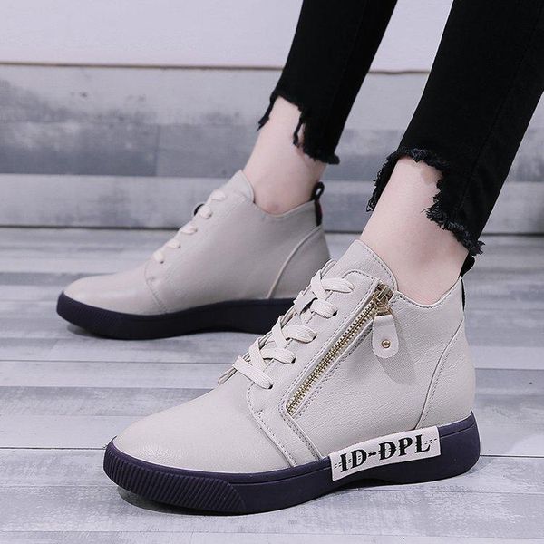 boots autumn and winter ladies ankle boots. fashion wild net red shoes flat with non-slip round head, Black
boots autumn and winter ladies ankle boots. fashion wild net red shoes flat with non-slip round head, Black