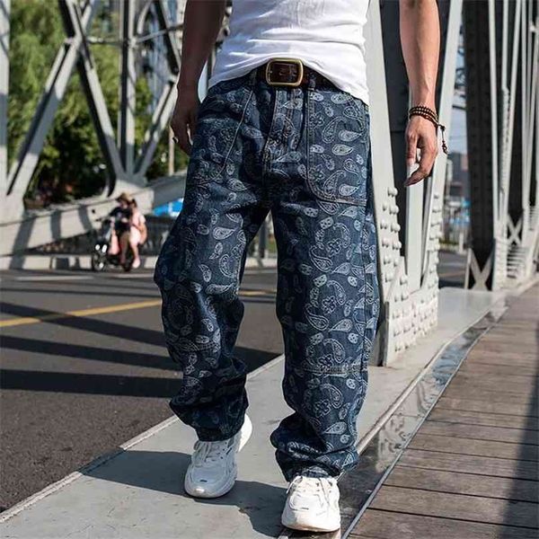 trendy men plus size jeans loose baggy casual denim pants straight trousers hiphop harem streetwear clothing 210716, Blue
trendy men plus size jeans loose baggy casual denim pants straight trousers hiphop harem streetwear clothing 210716, Blue