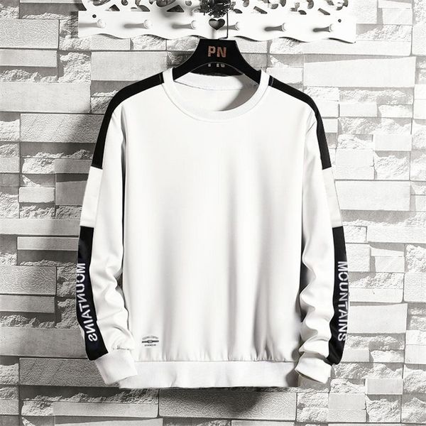new trend men hoodies casual solid splice pullover o-neck slim fit men's sportswear sweatshirt print male hoody tracksuit 201104, Black
new trend men hoodies casual solid splice pullover o-neck slim fit men's sportswear sweatshirt print male hoody tracksuit 201104, Black