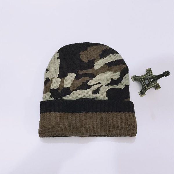 berets men's hat camouflage sports knitted winter outdoor plush lined fleece, Blue;gray
berets men's hat camouflage sports knitted winter outdoor plush lined fleece, Blue;gray