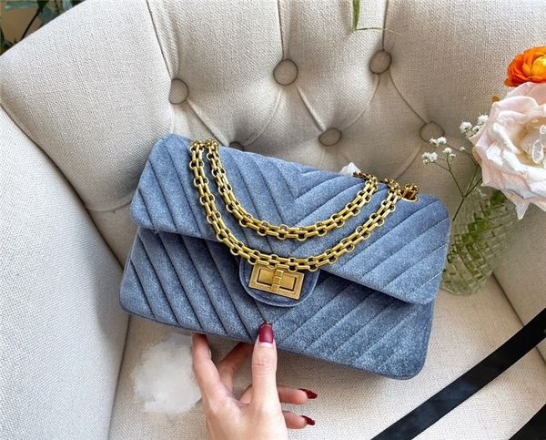 elegant designer velvet bag for women soft blue charming shoulder bags lady versatile classic version purse with special metal chain strap
elegant designer velvet bag for women soft blue charming shoulder bags lady versatile classic version purse with special metal chain strap