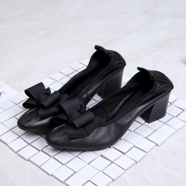 dress shoes sheepskin bow high elastic thick heel black wine red single super comfortable work shallow mouth women's pumps 34-40
dress shoes sheepskin bow high elastic thick heel black wine red single super comfortable work shallow mouth women's pumps 34-40
