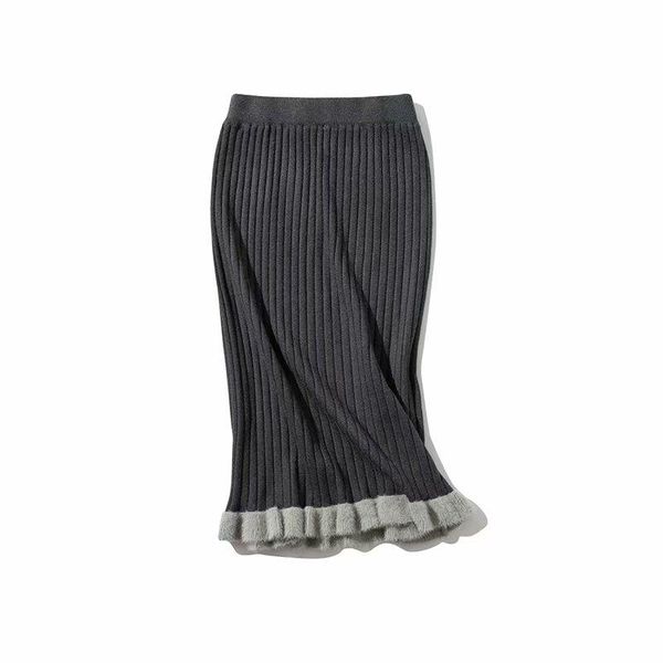 skirts 2021 women vintage color matching striped hem pleated ruffles knitted skirt ladies fashion vestido casual chic qun430, Black
skirts 2021 women vintage color matching striped hem pleated ruffles knitted skirt ladies fashion vestido casual chic qun430, Black