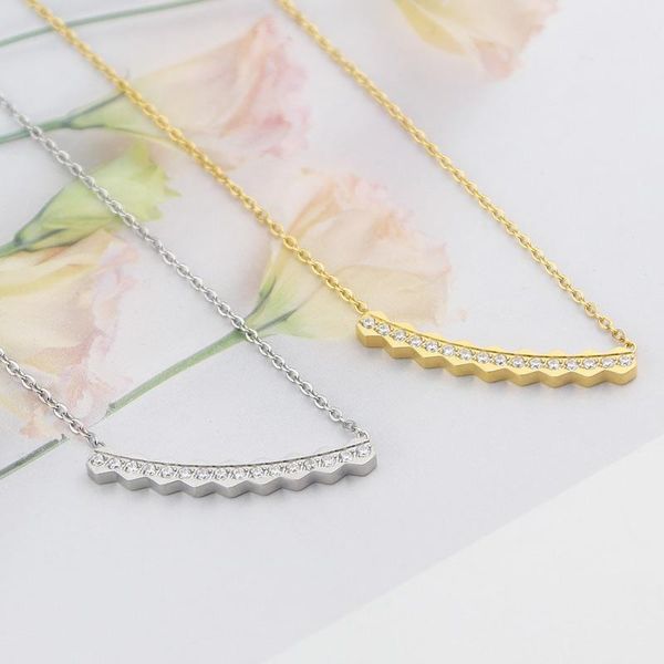 pendant necklaces fashion low-key luxury handmade micro inlaid crystal necklace gear-shaped ladies party gift, Silver
pendant necklaces fashion low-key luxury handmade micro inlaid crystal necklace gear-shaped ladies party gift, Silver