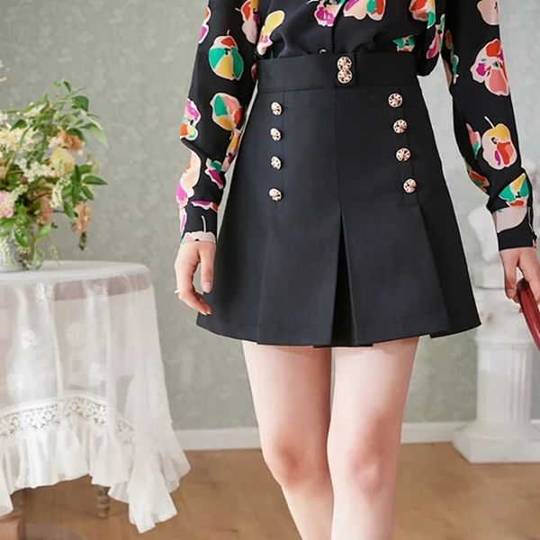 2021 new feminino duplo breasted casual mini saia de cintura alta duas cores seagem a-line saias curtas primavera vero novas roupas feminina, Black
2021 new feminino duplo breasted casual mini saia de cintura alta duas cores seagem a-line saias curtas primavera vero novas roupas feminina, Black