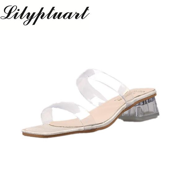 slippers 2021 women's summer style wearing crystal sandals and slippers, fashion word drag thick with transparent square sandals.s., Black
slippers 2021 women's summer style wearing crystal sandals and slippers, fashion word drag thick with transparent square sandals.s., Black