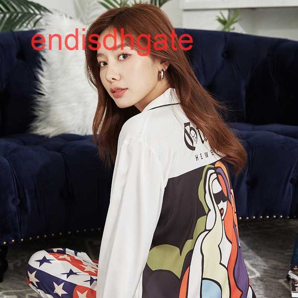 star new silk pajamas printing fashion loose comfortable women's home wear, Black;white
star new silk pajamas printing fashion loose comfortable women's home wear, Black;white
