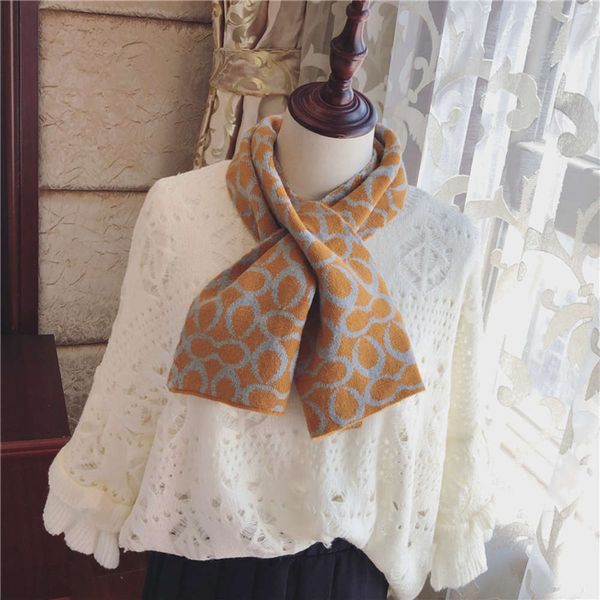 korean autumn and winter new knitted wool scarf women's two color double cross versatile ins style neck cover, Blue;black
korean autumn and winter new knitted wool scarf women's two color double cross versatile ins style neck cover, Blue;black