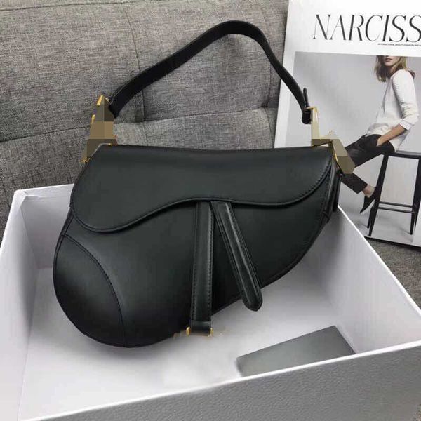 designer luxury bag 5a+ brand designs women saddle bags imitation original classic luxury flap black grained calfskin leather crossbody bag
designer luxury bag 5a+ brand designs women saddle bags imitation original classic luxury flap black grained calfskin leather crossbody bag