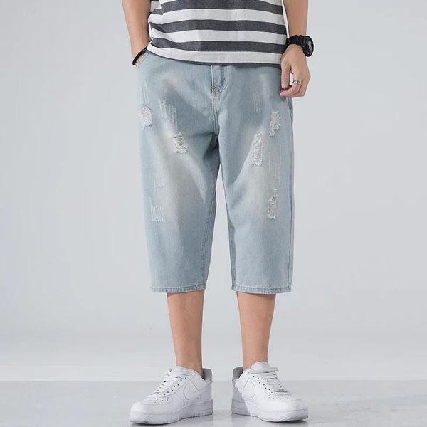 men's jeans 2021 summer light blue ripped short for men harlan version loose straight denim cropped trousers male brand clothes
men's jeans 2021 summer light blue ripped short for men harlan version loose straight denim cropped trousers male brand clothes