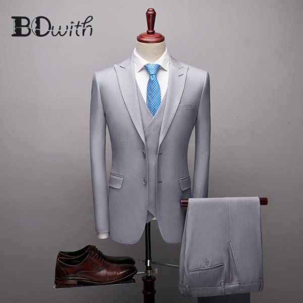 men's suits & blazers slim fit men peaked collar two buttons 3 pieces suits(jacket+pants+vest) groom wedding party tuxedos, White;black
men's suits & blazers slim fit men peaked collar two buttons 3 pieces suits(jacket+pants+vest) groom wedding party tuxedos, White;black
