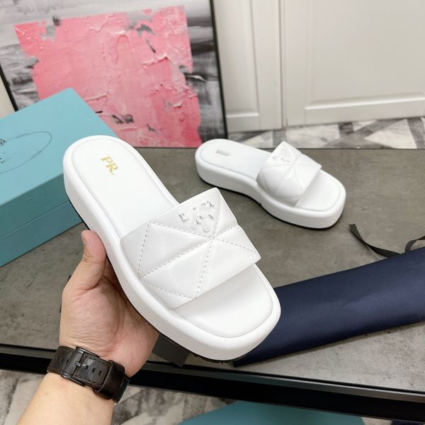 slippers sandals high version p family summer round head clip toe thick bottom white leisure leather rubber korean one line slippers for wom, Black
slippers sandals high version p family summer round head clip toe thick bottom white leisure leather rubber korean one line slippers for wom, Black