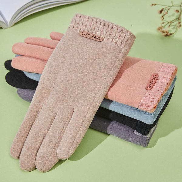 gloves sheng qi' winter cute women' plush thickened warm and cold proof five finger riding touch screen, Blue;gray
gloves sheng qi' winter cute women' plush thickened warm and cold proof five finger riding touch screen, Blue;gray