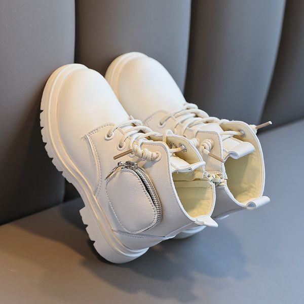kids shoes martin boots girls cool 2021 leather bag children's shoes british style soft bottom pu leather boots non-slip 210315, Black;red
kids shoes martin boots girls cool 2021 leather bag children's shoes british style soft bottom pu leather boots non-slip 210315, Black;red