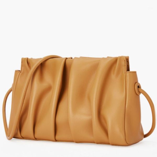 wallets cow leather women bag spring and summer 2021 pleated small square women's fashion single shoulder messenger1, Red;black
wallets cow leather women bag spring and summer 2021 pleated small square women's fashion single shoulder messenger1, Red;black