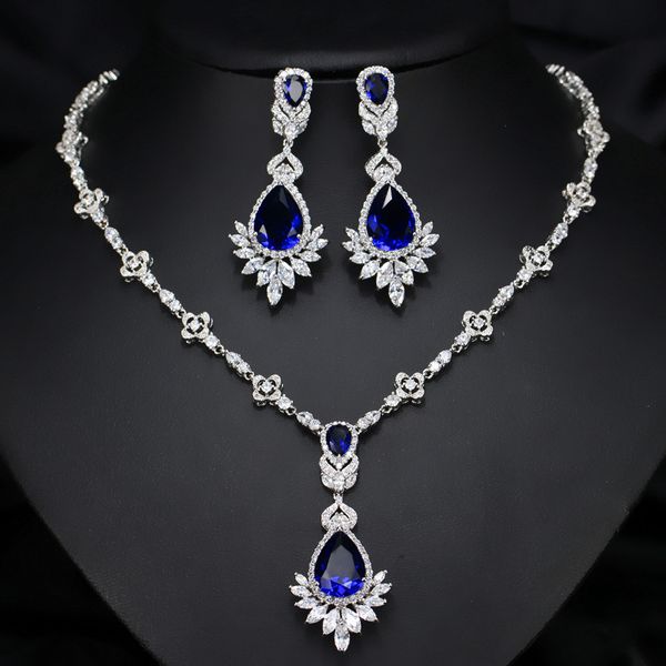 bride's wedding dress zircon chain wedding jewelry necklace earrings two piece set, Black
bride's wedding dress zircon chain wedding jewelry necklace earrings two piece set, Black