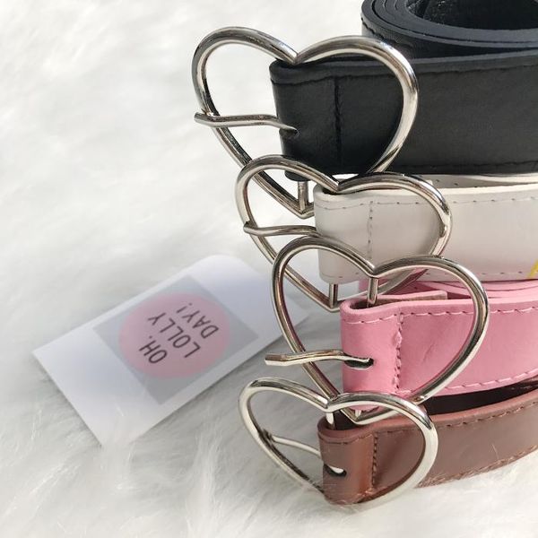 belts 2021 summer korean style retro solid color pu leather belt student versatile simple glossy love pin buckle, Black;brown
belts 2021 summer korean style retro solid color pu leather belt student versatile simple glossy love pin buckle, Black;brown