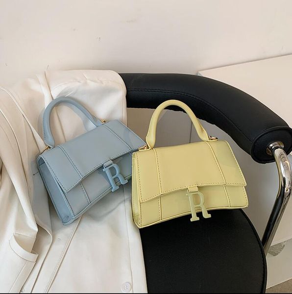 quality neo classic large handle bag small women city s handbags hourglass womens messanger bags tote crocodile 6f8#
quality neo classic large handle bag small women city s handbags hourglass womens messanger bags tote crocodile 6f8#