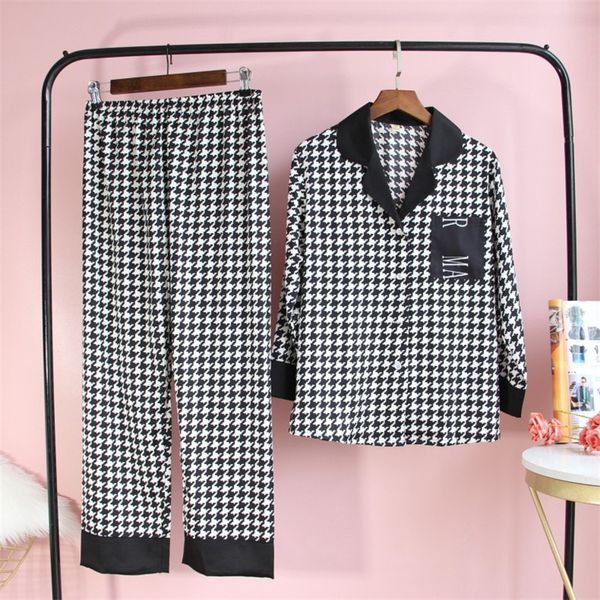 summer women long sleeve pants sleepwear silk satin houndstooth printed pajama bride bridesmaid wedding nightwear homewear, Black;red
summer women long sleeve pants sleepwear silk satin houndstooth printed pajama bride bridesmaid wedding nightwear homewear, Black;red