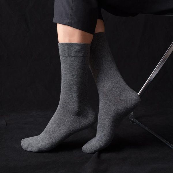 wholesale classic spring combed cotton gentle man business simple solid color harajuku absorb sweat breathable crew tube socks, Black
wholesale classic spring combed cotton gentle man business simple solid color harajuku absorb sweat breathable crew tube socks, Black