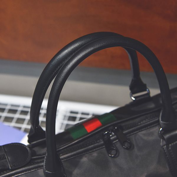 luxury handbags korean large capacity ribbon travel women's portable short distance luggage bag
luxury handbags korean large capacity ribbon travel women's portable short distance luggage bag