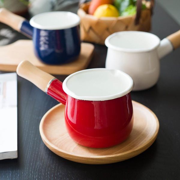 pans 500ml milk pot with wooden handle enamel butter coffee mini saucepan cookware pan for gas cooker kitchen tool
pans 500ml milk pot with wooden handle enamel butter coffee mini saucepan cookware pan for gas cooker kitchen tool