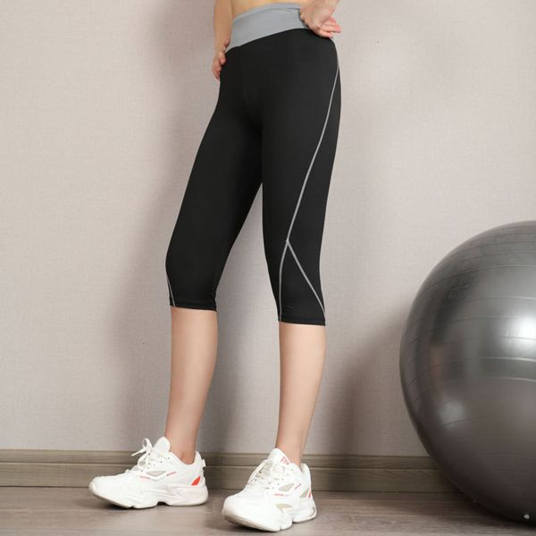 new sports large capris women's running yoga fitness elastic tights fat clothes, Gray
new sports large capris women's running yoga fitness elastic tights fat clothes, Gray