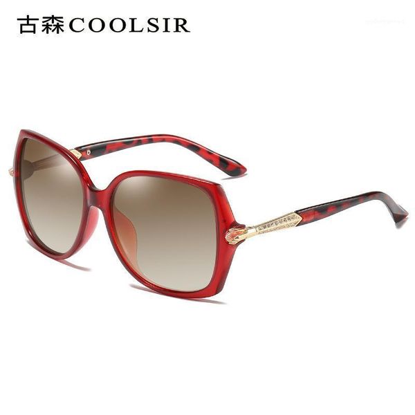 ladies big frame trend, anti-ultraviolet polarized sunglasses 8303, White;black
ladies big frame trend, anti-ultraviolet polarized sunglasses 8303, White;black