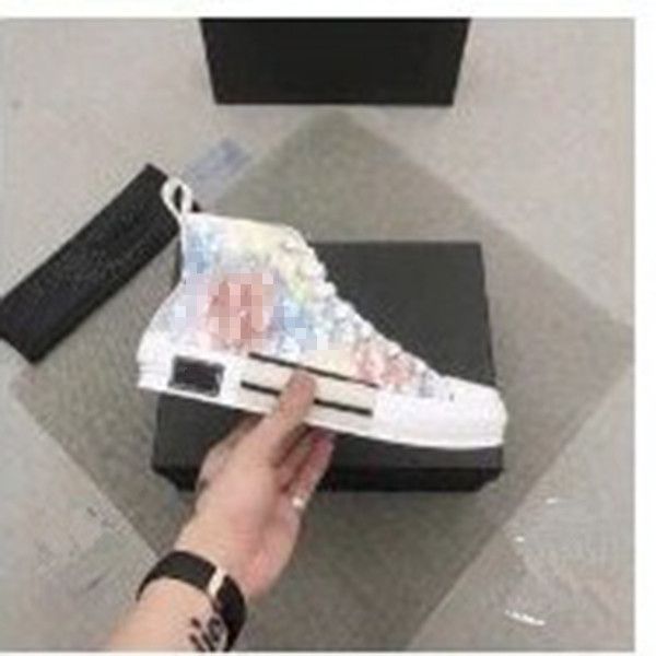 design high-sneakers with stylish classic print zimu men's and women's basketballskateboard shoes size 35-45 mjk001, Red;white
design high-sneakers with stylish classic print zimu men's and women's basketballskateboard shoes size 35-45 mjk001, Red;white