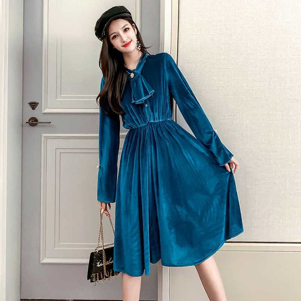 women's t-shirt spring autumn women long flare sleeve vintage elegant ladies bow collar slim elastic waist a-line veet es jurken n, White
women's t-shirt spring autumn women long flare sleeve vintage elegant ladies bow collar slim elastic waist a-line veet es jurken n, White