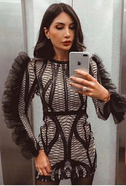 casual dresses 2021 women black sequined o neck long sleeve dress bodycon celebrity evening party vestido bandage, Black;gray
casual dresses 2021 women black sequined o neck long sleeve dress bodycon celebrity evening party vestido bandage, Black;gray
