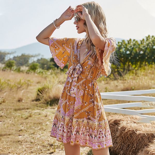 fashion wish2021 spring new romantic bow a- line dress v-neck lace up holiday floral print dress for women ghyg, White;black
fashion wish2021 spring new romantic bow a- line dress v-neck lace up holiday floral print dress for women ghyg, White;black