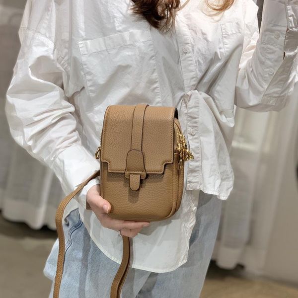 evening bags soft head leather mobile phone bag mini women's messenger double zipper fashion in spring and summer 2021
evening bags soft head leather mobile phone bag mini women's messenger double zipper fashion in spring and summer 2021