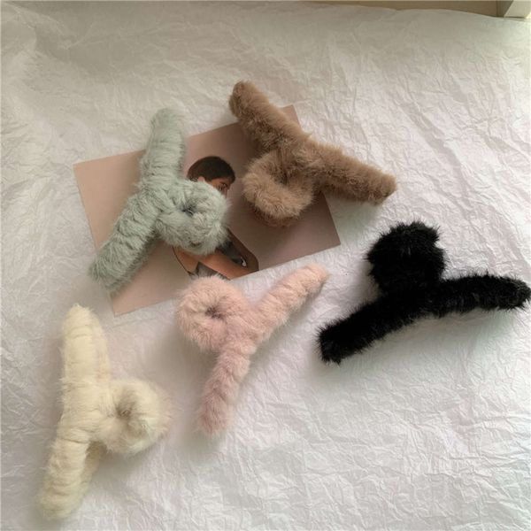 hbp fashion south korea dongdamen new autumn and winter imitation rabbit large claw shark clip soft plush net red hair catcher, Silver
hbp fashion south korea dongdamen new autumn and winter imitation rabbit large claw shark clip soft plush net red hair catcher, Silver