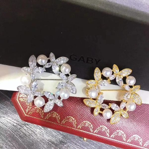 2 color optional s zircon pins suits dress banquet sweater boutonniere party brooches jewelry for man women, Gray
2 color optional s zircon pins suits dress banquet sweater boutonniere party brooches jewelry for man women, Gray