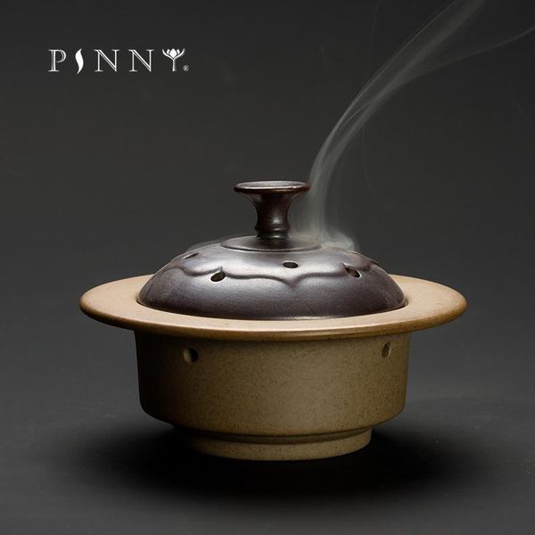 fragrance lamps pinny lace coil censer handmade ceramic incense burners sandalwood base home decoration accessories
fragrance lamps pinny lace coil censer handmade ceramic incense burners sandalwood base home decoration accessories