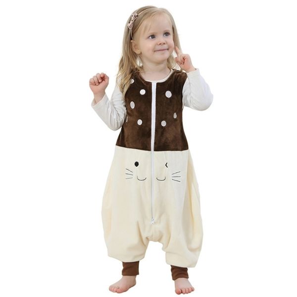 spring autumn cartoon thin sleeveless children's european and american split-leg flannel sleeping bag without hood 2-6 years 220209
spring autumn cartoon thin sleeveless children's european and american split-leg flannel sleeping bag without hood 2-6 years 220209