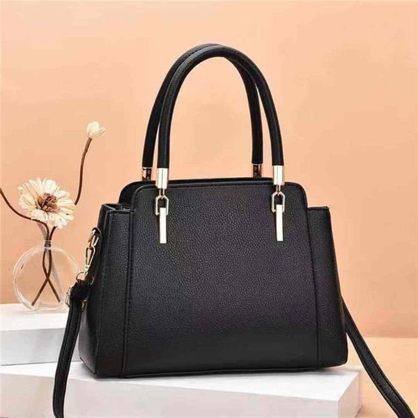 evening bags 2021 fashion all-match simple handbag ladies large-capacity shoulder diagonal bag designer sac
evening bags 2021 fashion all-match simple handbag ladies large-capacity shoulder diagonal bag designer sac