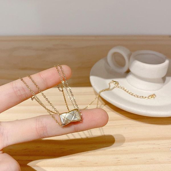 chains tarcliy fashion creative rhombus bag-shape pendant double-layer chain copper geometric necklace women temperament jewelry gift, Silver
chains tarcliy fashion creative rhombus bag-shape pendant double-layer chain copper geometric necklace women temperament jewelry gift, Silver
