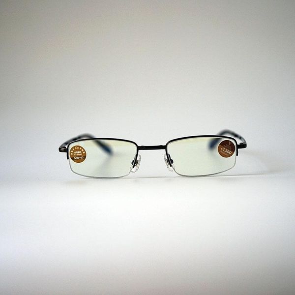 sunglasses nagelneue lesebrille, der preis ist sehr günstig, die qualität gut, leicht. faltbare brille, White;black
sunglasses nagelneue lesebrille, der preis ist sehr günstig, die qualität gut, leicht. faltbare brille, White;black