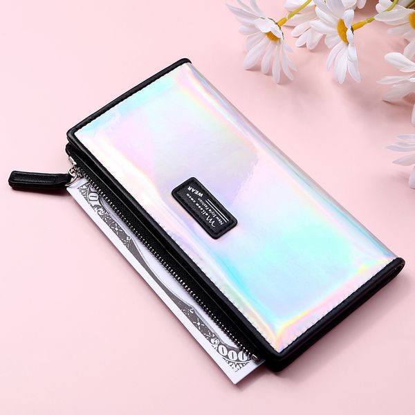 2021 laser women wallets fashion long zipper female coin purse money bag credit card holder ladies clutch 220217, Red;black
2021 laser women wallets fashion long zipper female coin purse money bag credit card holder ladies clutch 220217, Red;black