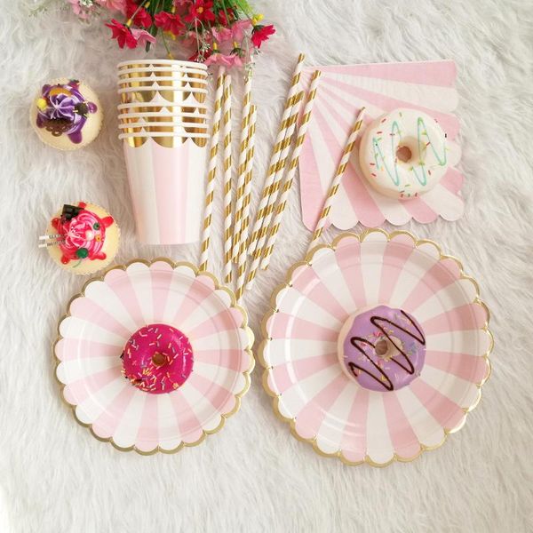 disposable dinnerware pink gold stripe party paper straw plates cups napkin kids gift birthday weddings decorate tableware supplies
disposable dinnerware pink gold stripe party paper straw plates cups napkin kids gift birthday weddings decorate tableware supplies