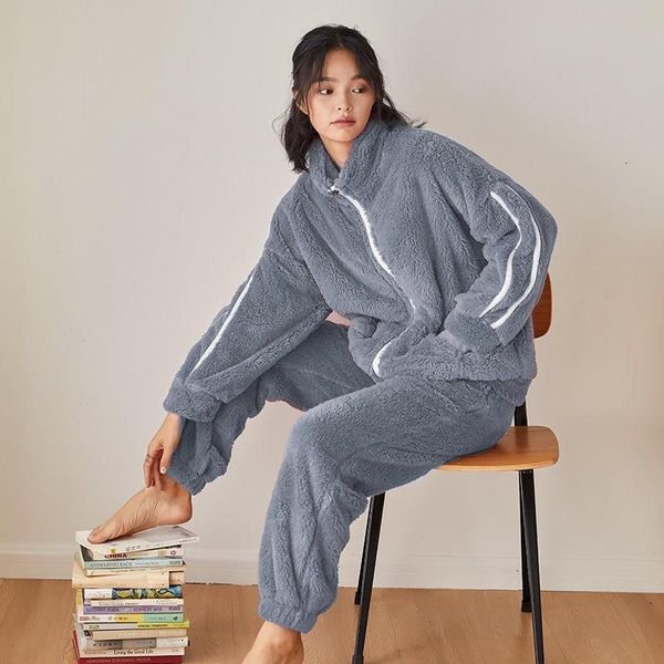 2020 winter women's pajamas sets thicken warm soft flannel homewear plus size sleepwear long sleeve women pyjamas set, Black;red
2020 winter women's pajamas sets thicken warm soft flannel homewear plus size sleepwear long sleeve women pyjamas set, Black;red