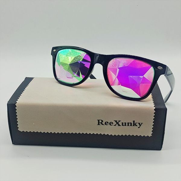 Party Kaleidoscope Glasses For Women Men Rave Festival Edm Futuristic Sunglasses Diffracted Lens Retro Eyewear Top, White;black
Party Kaleidoscope Glasses For Women Men Rave Festival Edm Futuristic Sunglasses Diffracted Lens Retro Eyewear Top, White;black
